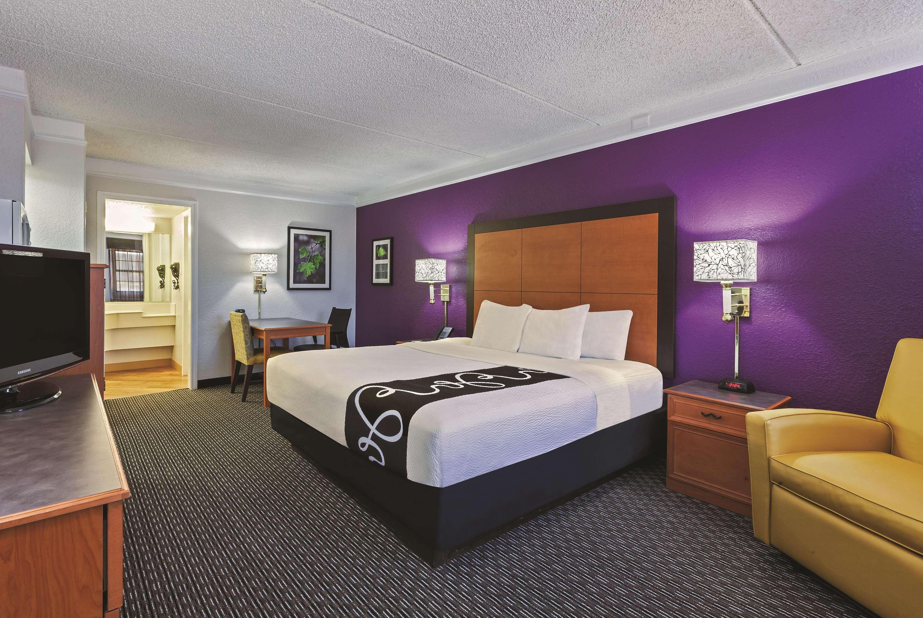 Travelodge By Wyndham Houston Cy-Fair מראה חיצוני תמונה