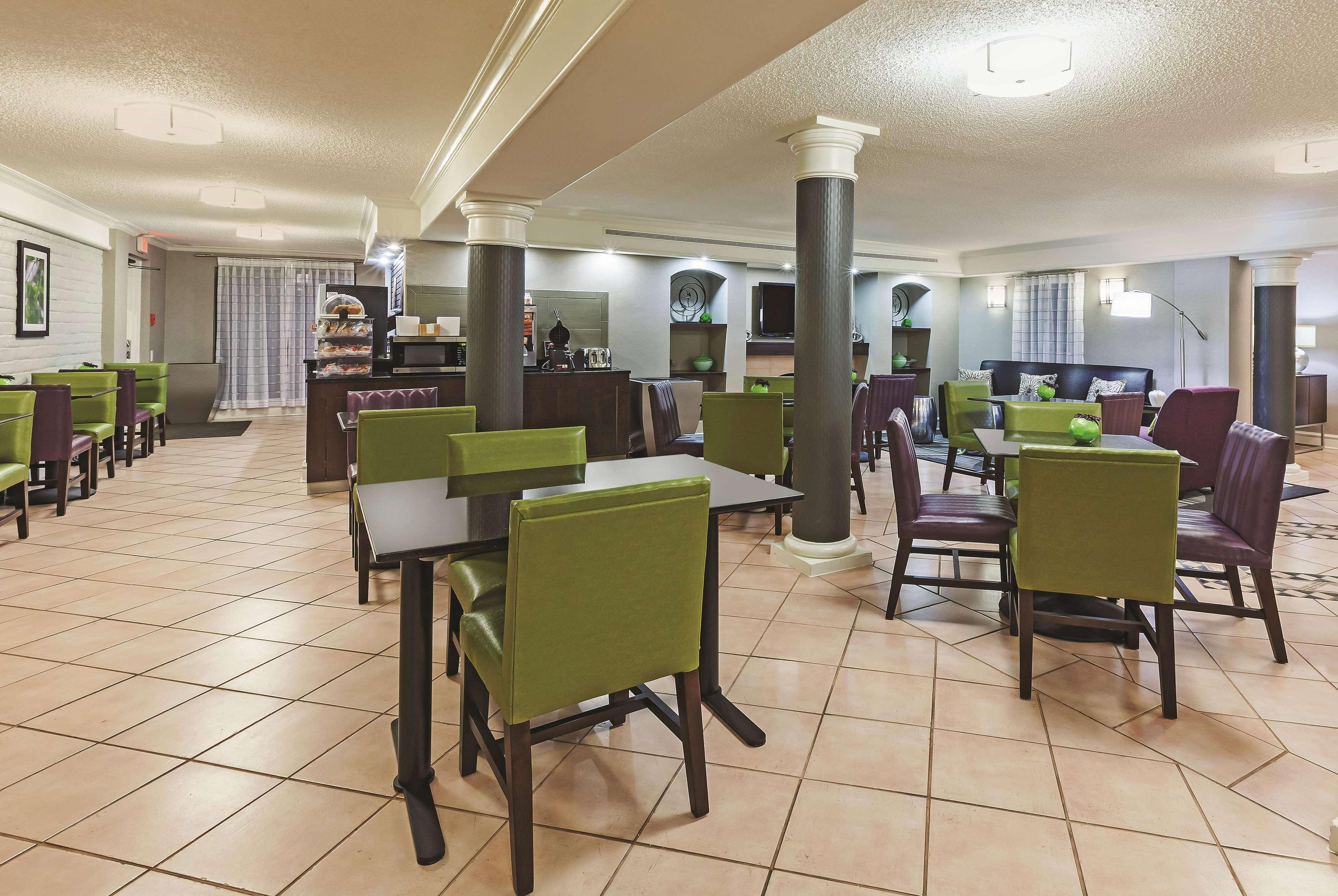 Travelodge By Wyndham Houston Cy-Fair מראה חיצוני תמונה
