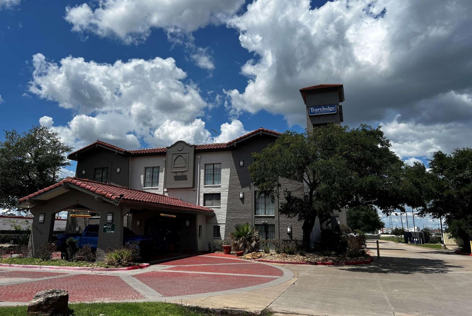 Travelodge By Wyndham Houston Cy-Fair מראה חיצוני תמונה