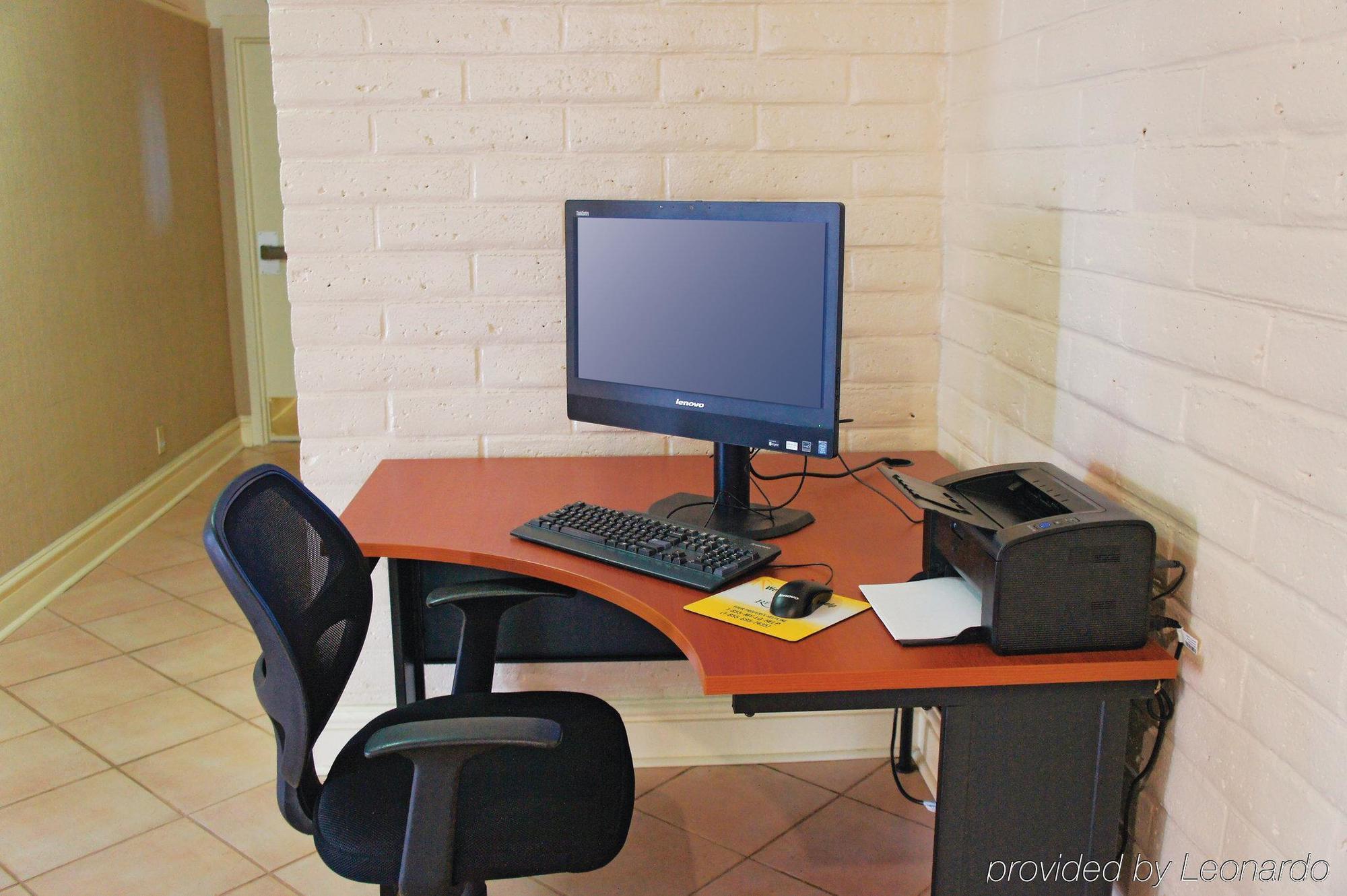Travelodge By Wyndham Houston Cy-Fair מראה חיצוני תמונה